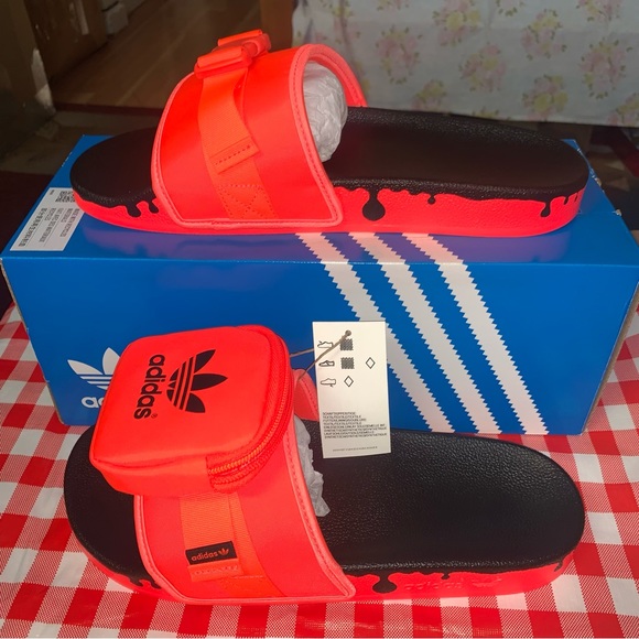 Adidas Originals Women’s Pouchylette Slides Sandals Size 11 (GY1009) - Picture 2 of 13